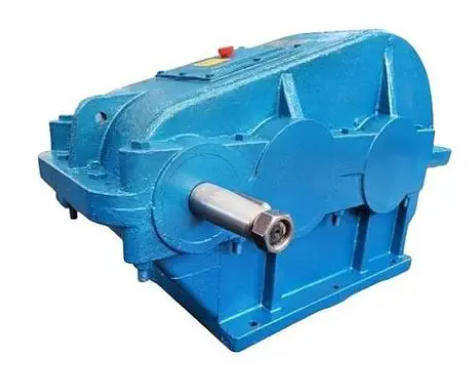 What are the dangers of problems with the installation foundation of NGW113-400 planetary reducer