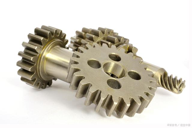 The difference between spiral bevel gear reducer and bevel gear reducer