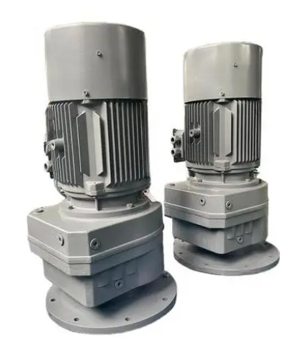 GRF139-Y11-4P-32.91-M4-D550 helical gear hard tooth surface reducer