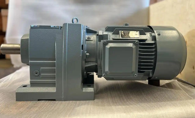 Comparison of commonly used reducer types for rewinders
