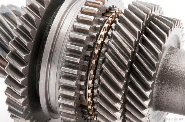 Why the correct direction of rotation is important for spiral bevel gear reducer
