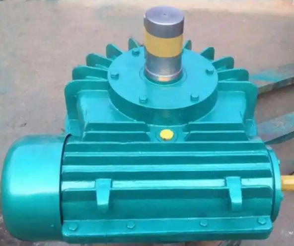 What are the maintenance and upkeep methods of TPS200-20-1F plane enveloping toroidal worm reducer?