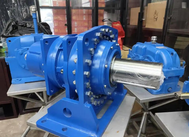 How to troubleshoot the high-power P3NA10 planetary reducer when it is stuck and makes abnormal noise?