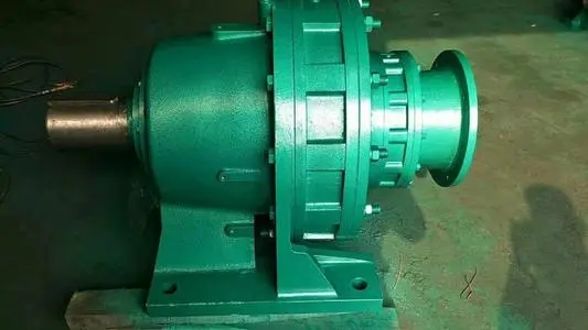 Worm gear wear fault of worm gear reducer and its solution