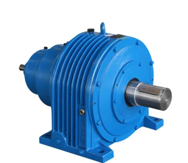 How to check the side clearance of SCWS200-20-IF worm gear reducer during installation