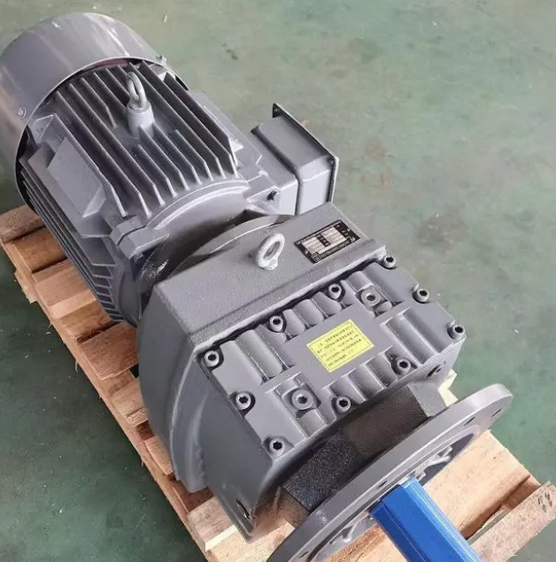 How to ensure installation accuracy when a shaft-mounted non-standard reducer is running at high speed