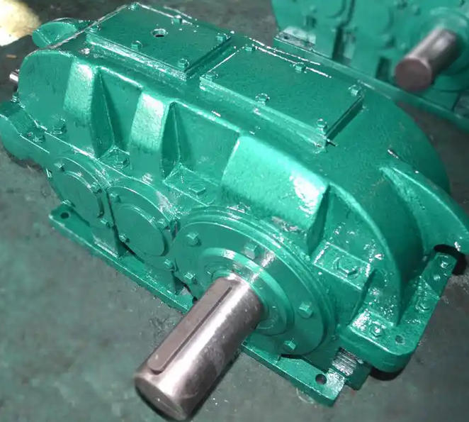 Causes and treatment measures for roller press reducer bearing failure