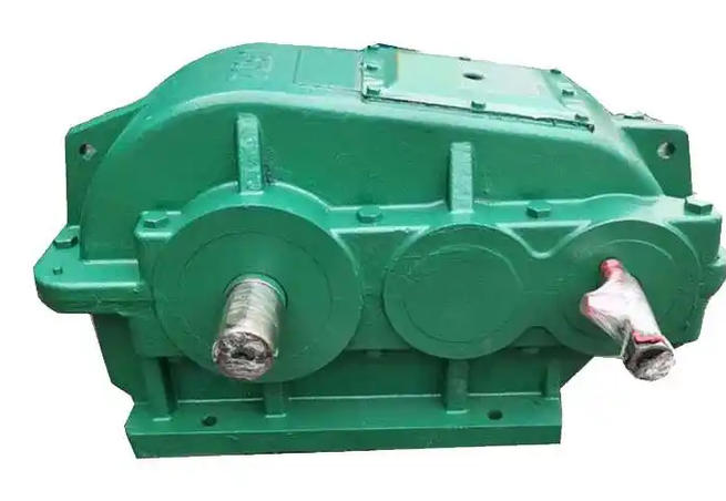 How to troubleshoot and correct the shafting alignment and connection errors in the ZQ750-48.57-1 reducer?
