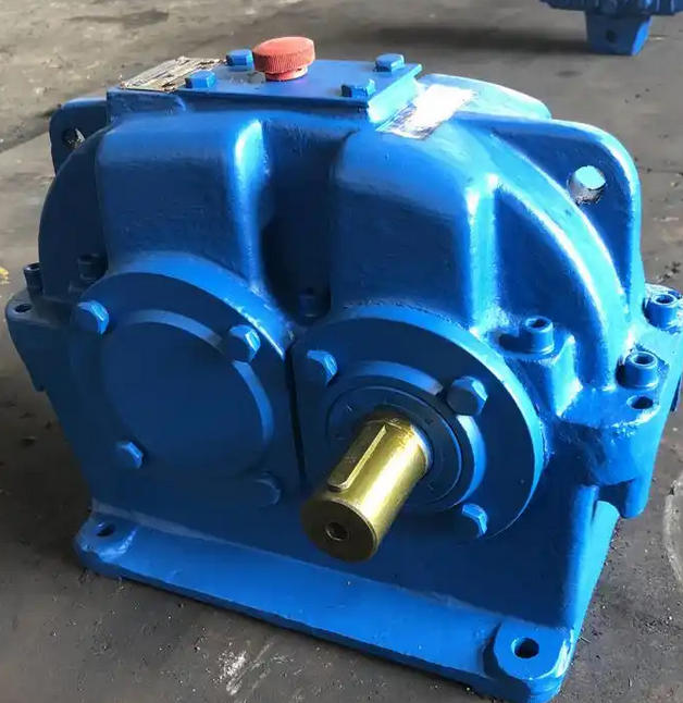 Explain the application scenario examples of ZDY315-2.63-2 hard tooth surface gear reducer