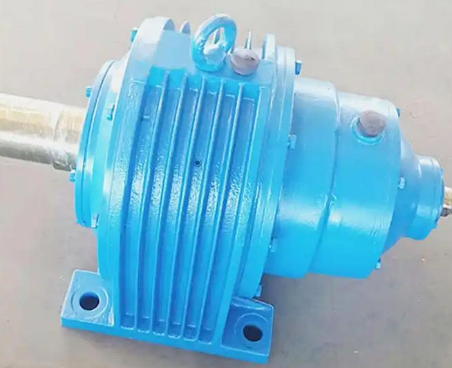 Where does NGW122-8 reducer oil leakage usually occur?