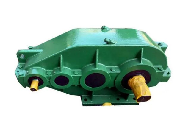 How to determine whether the different axial degrees of the axis line of the ZL65 soft tooth surface reducer meet the requirements