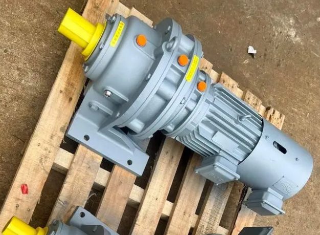 What are the common damage forms of the output shaft of XLD22-71-2.2KW cycloid pin wheel reducer