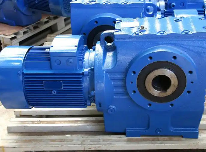 Three major causes of overload failure of palletizer reducer